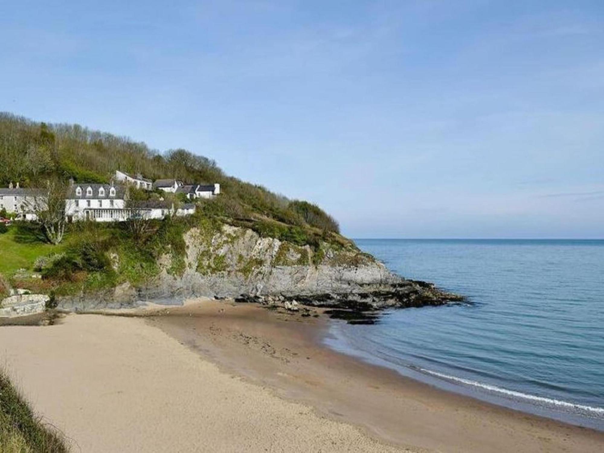 Secluded Holiday Home In Ceredigion With Garden Pennant  Bagian luar foto